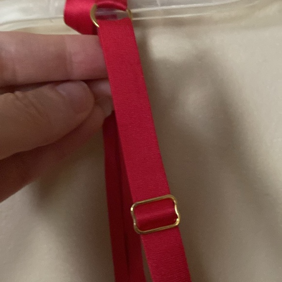 Victoria’s Secret Very Sexy Push Up Bra - Picture 5 of 7